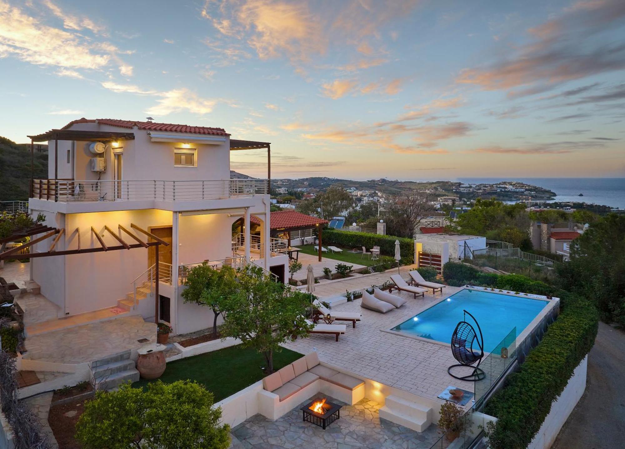 Spacious Villa With Private Eco-Pool And Panoramic Sea View 阿齐亚·佩拉加 外观 照片