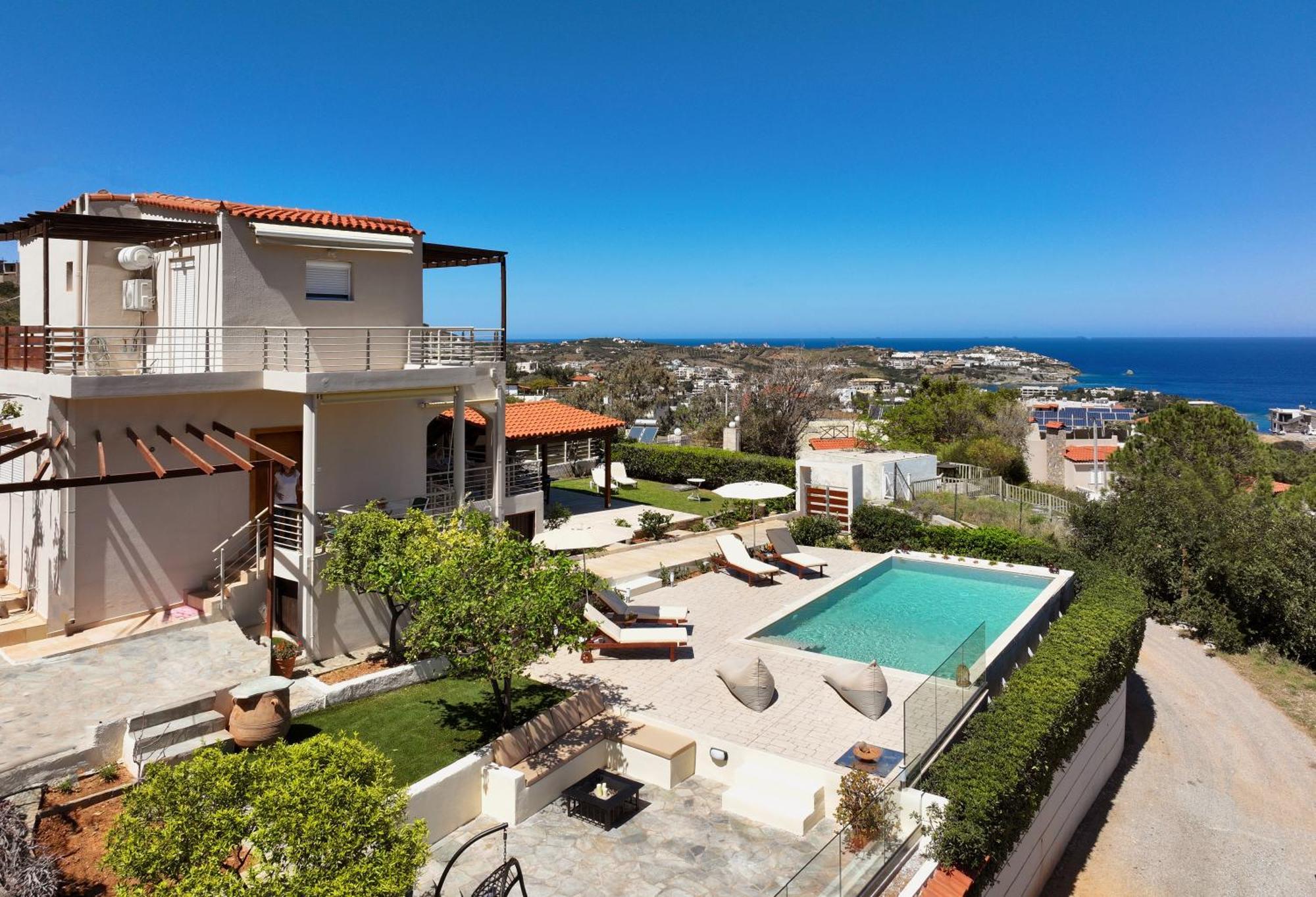 Spacious Villa With Private Eco-Pool And Panoramic Sea View 阿齐亚·佩拉加 外观 照片